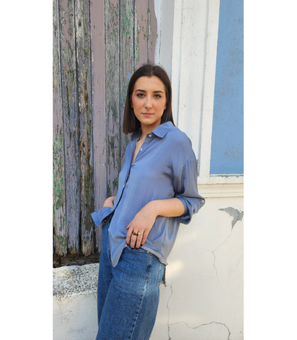 Camisa azul apagado